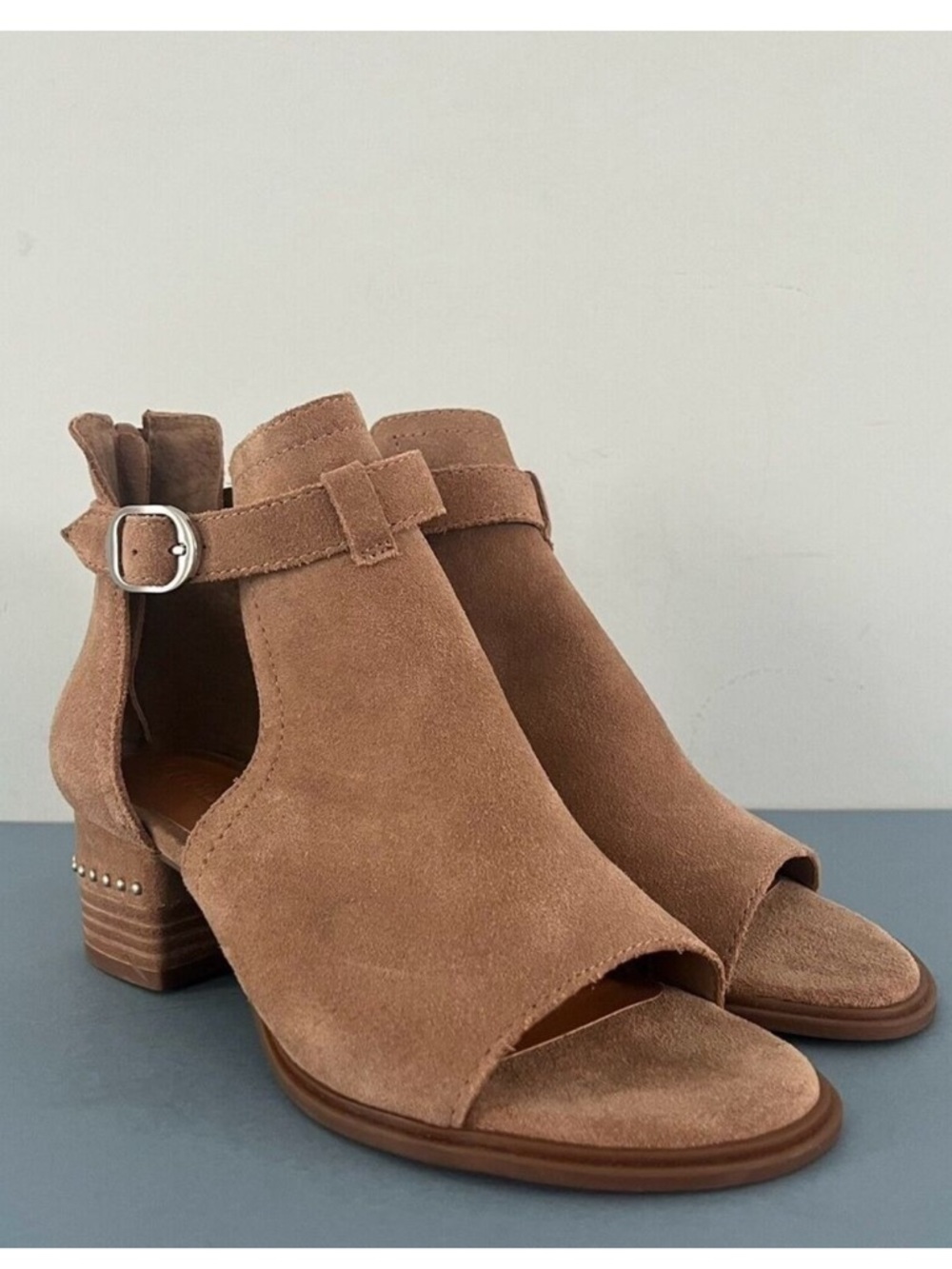 Chelsea & Violet Hendricks Suede Tan Peep Toe Cut Out Heel Shooties Size 6